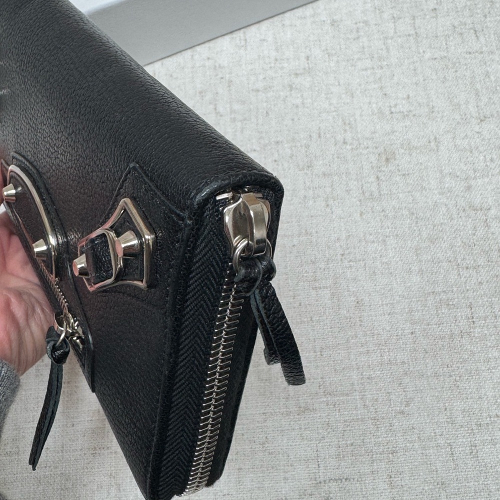 Balenciaga Black Leather Wallet - Picture 3 of 5